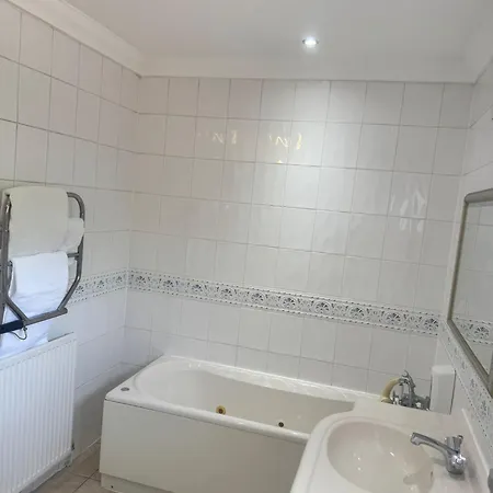 Consort Hotel Rotherham Room photo