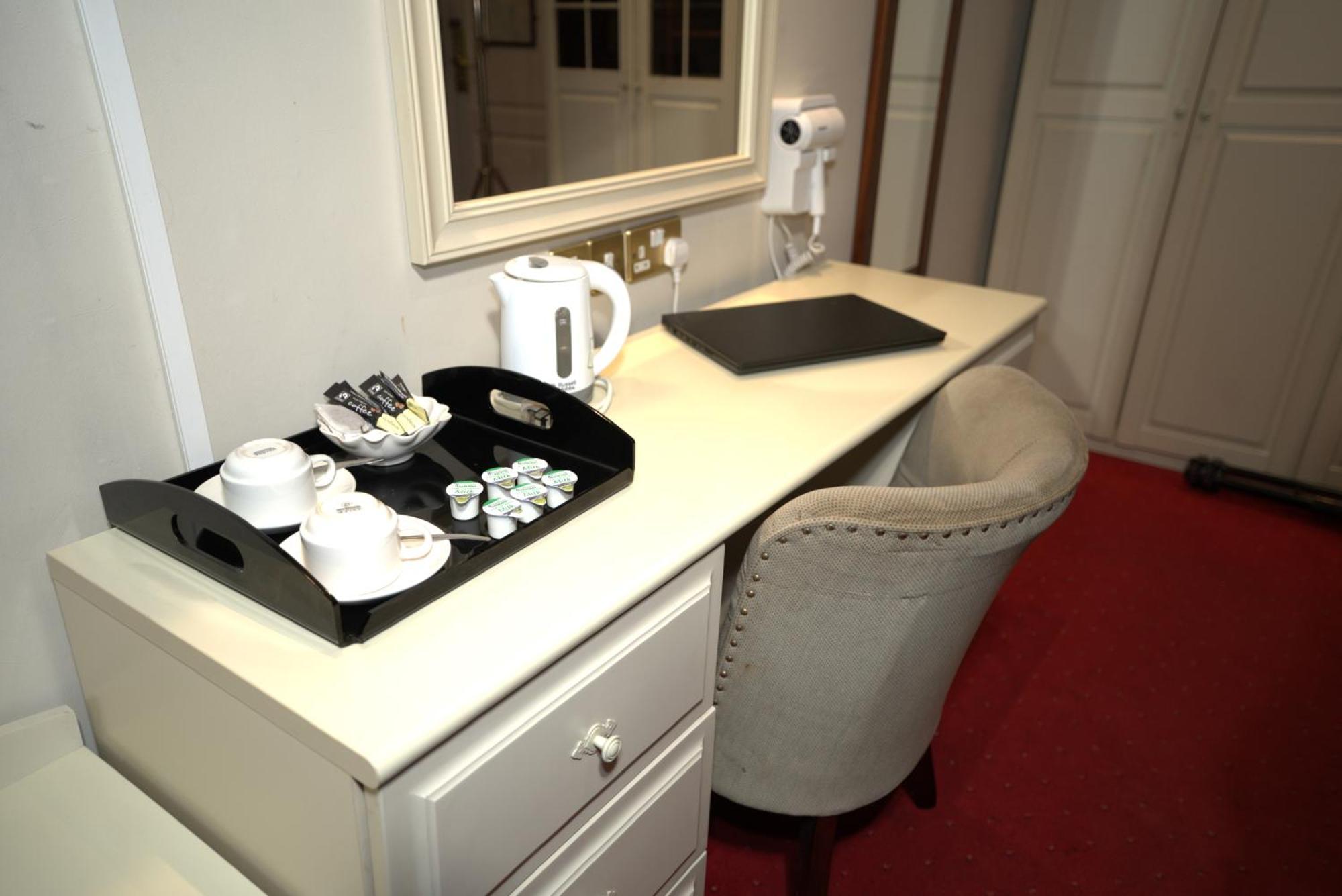 Hotel Consort 3*
