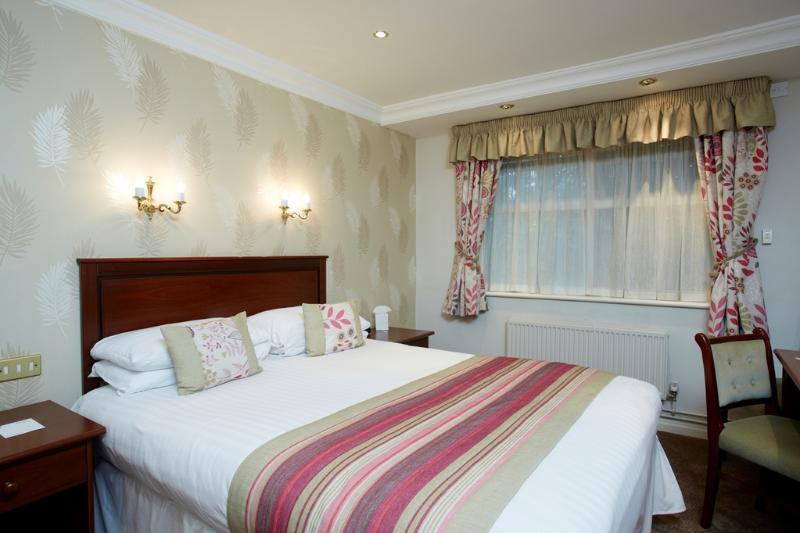 Consort Hotel